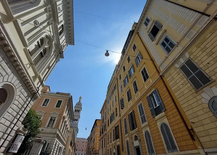 Piccola Piazza Della Liberta Rome