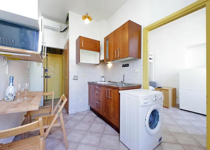 Piccola Piazza Della Liberta Appartement *