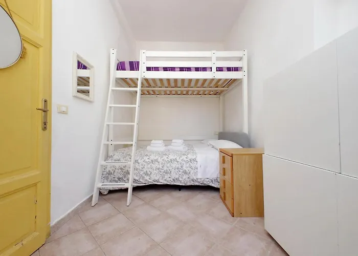 Appartement Piccola Piazza Della Liberta Rome