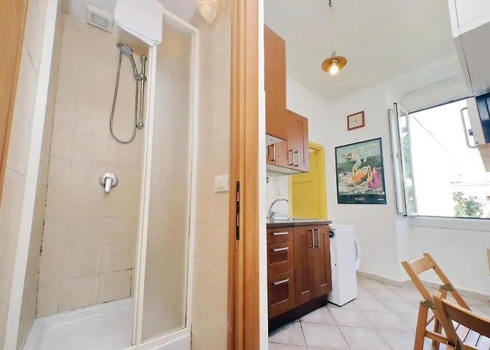 Piccola Piazza Della Liberta Appartement *
